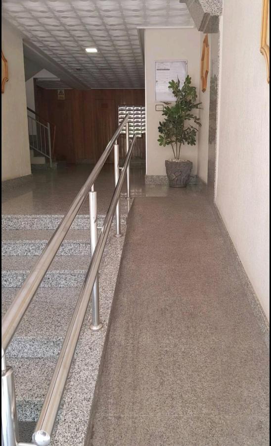 شقة Piso Acondicionado كارتاخينه المظهر الخارجي الصورة